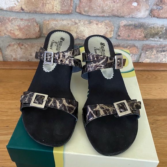 Romu’s tortoise shell heels - Picture 4 of 4